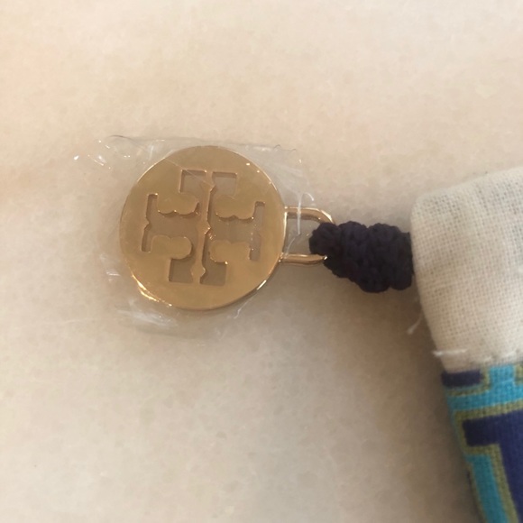 Tory Burch Canvas Shoe Bag with Icon Charm - Picture 2 of 3